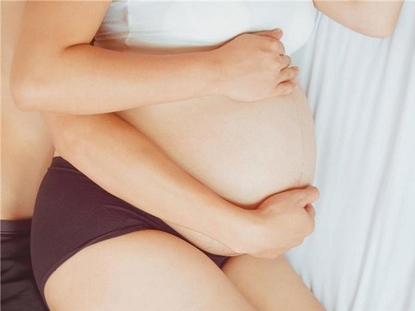 Quan hệ tình dục khi mang thai có được ? 